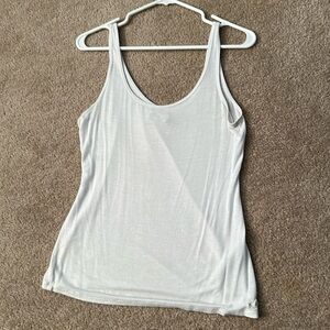 White Hollister tank